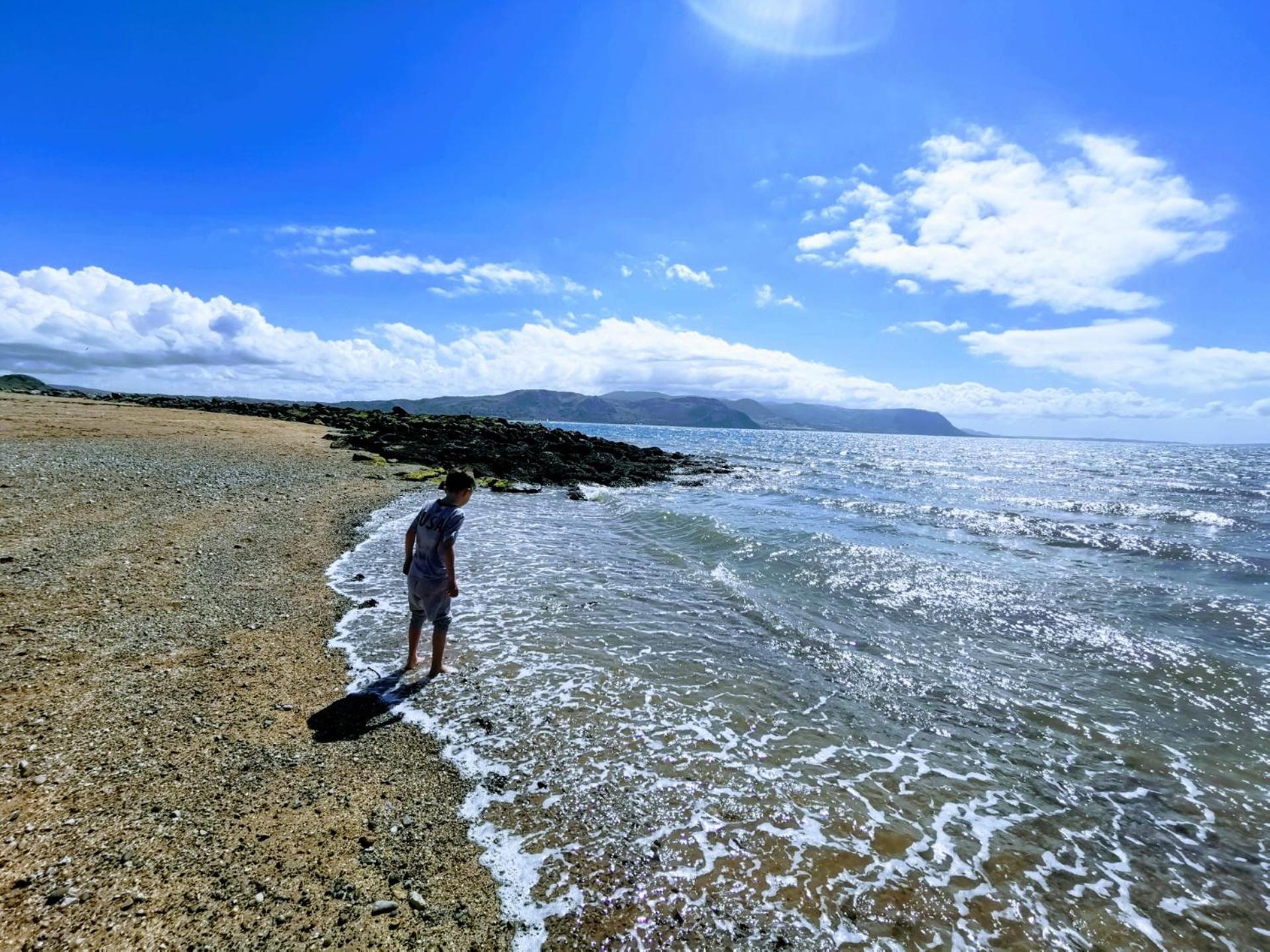 Bron Orme Private Hotel Llandudno Exterior photo