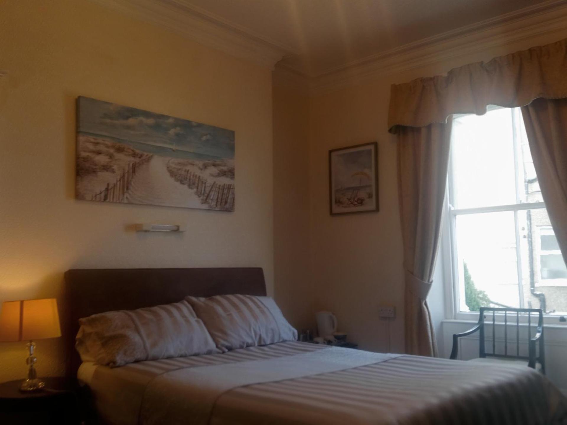Bron Orme Private Hotel Llandudno Exterior photo