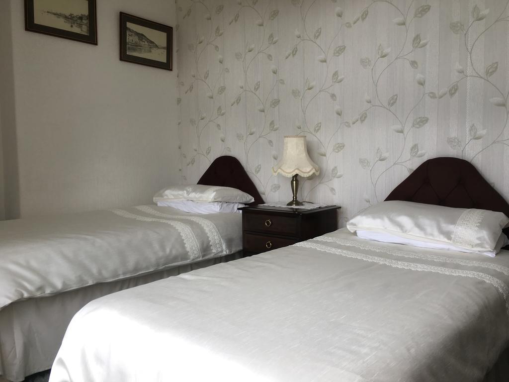 Bron Orme Private Hotel Llandudno Exterior photo
